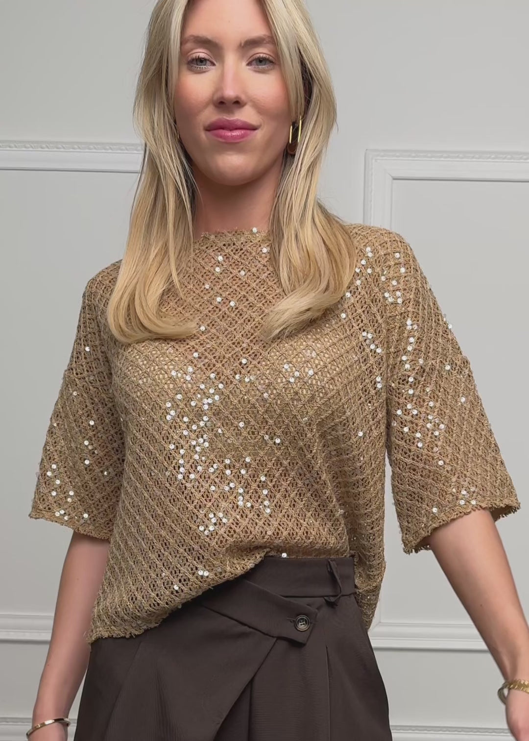 Netz-Shirt mit Pailletten - beige von SASSYCLASSY