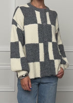 Cardigan in check pattern - gray