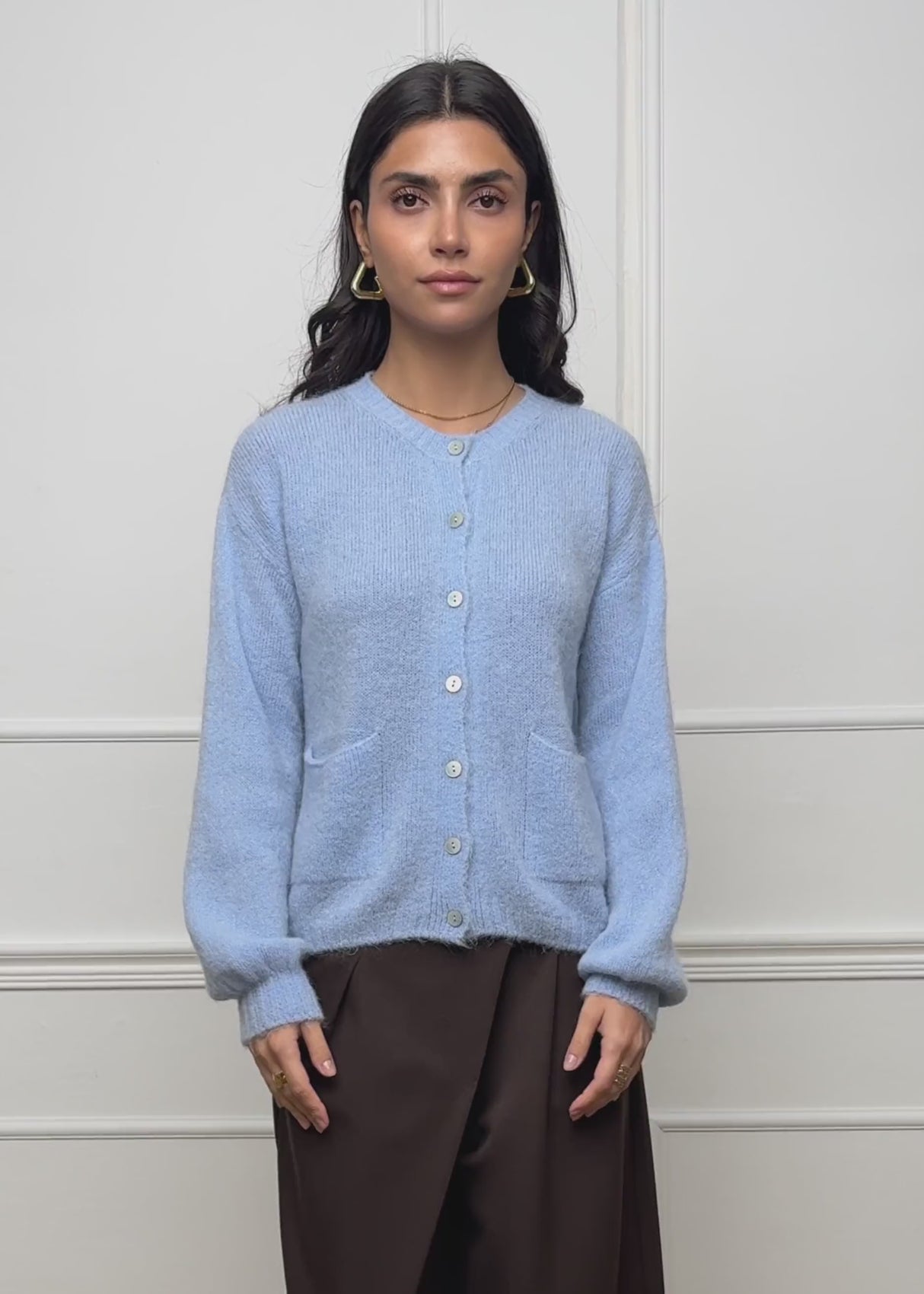 Strickjacke aus Alpaka-Mix - eisblau von SASSYCLASSY