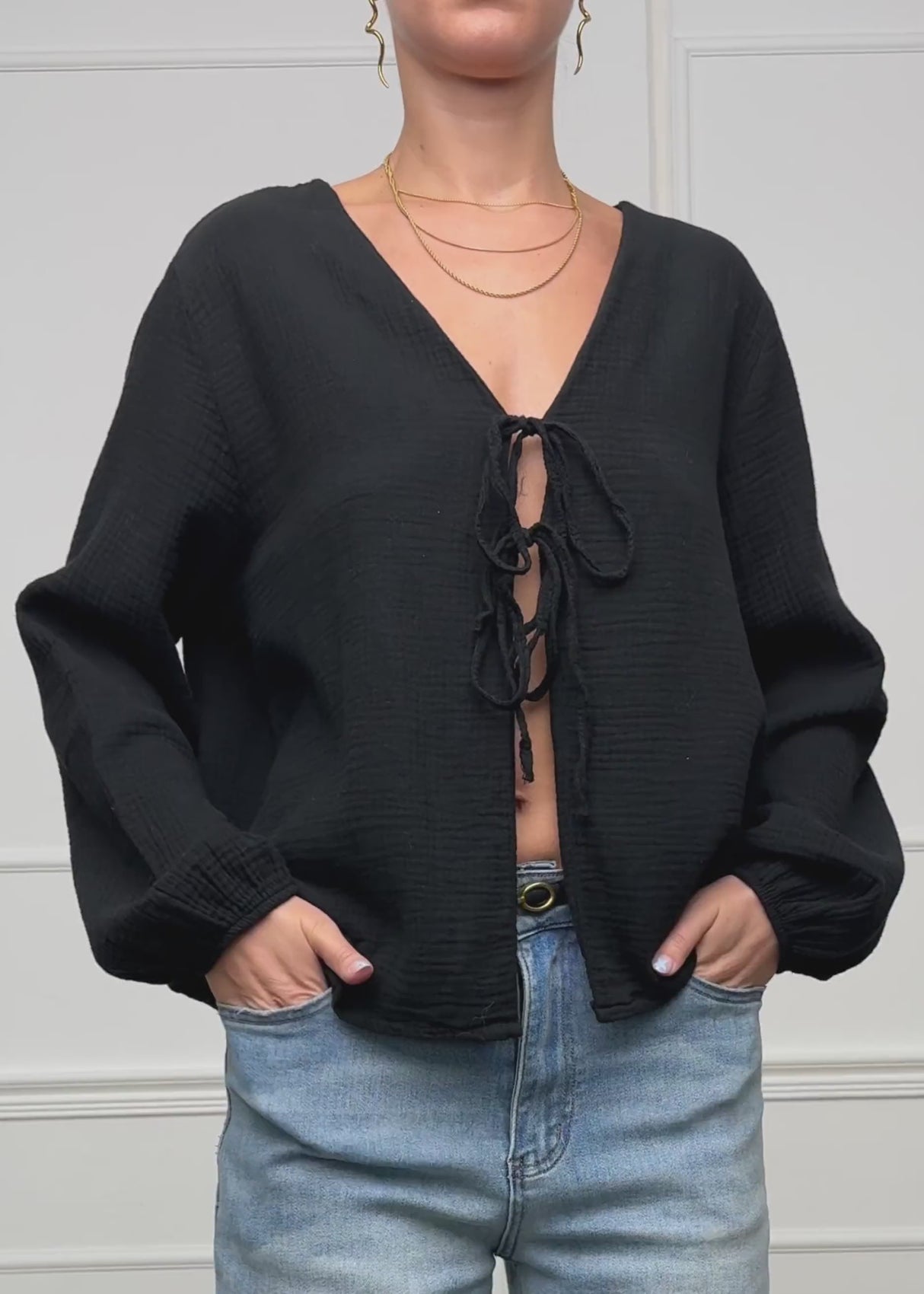 Muslin blouse jacket with ties - black by SASSYCLASSY