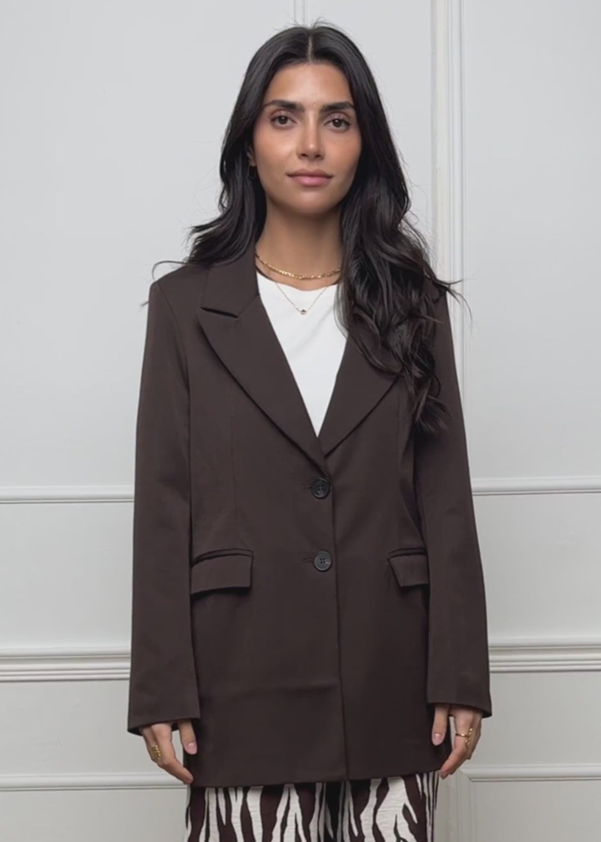 Oversized lapel blazer - brown by SASSYCLASSY