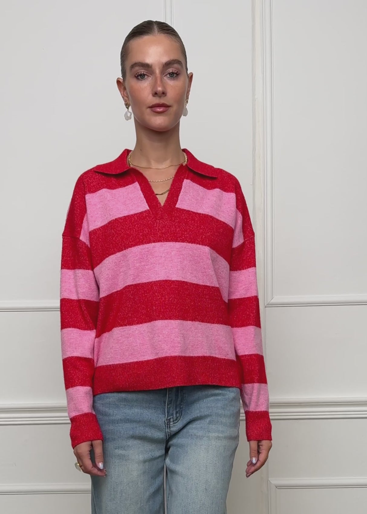 Gestreifter Pullover mit Polokragen - pink-rot von SASSYCLASSY