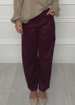 Faux suede barrel-leg trousers - bordeaux