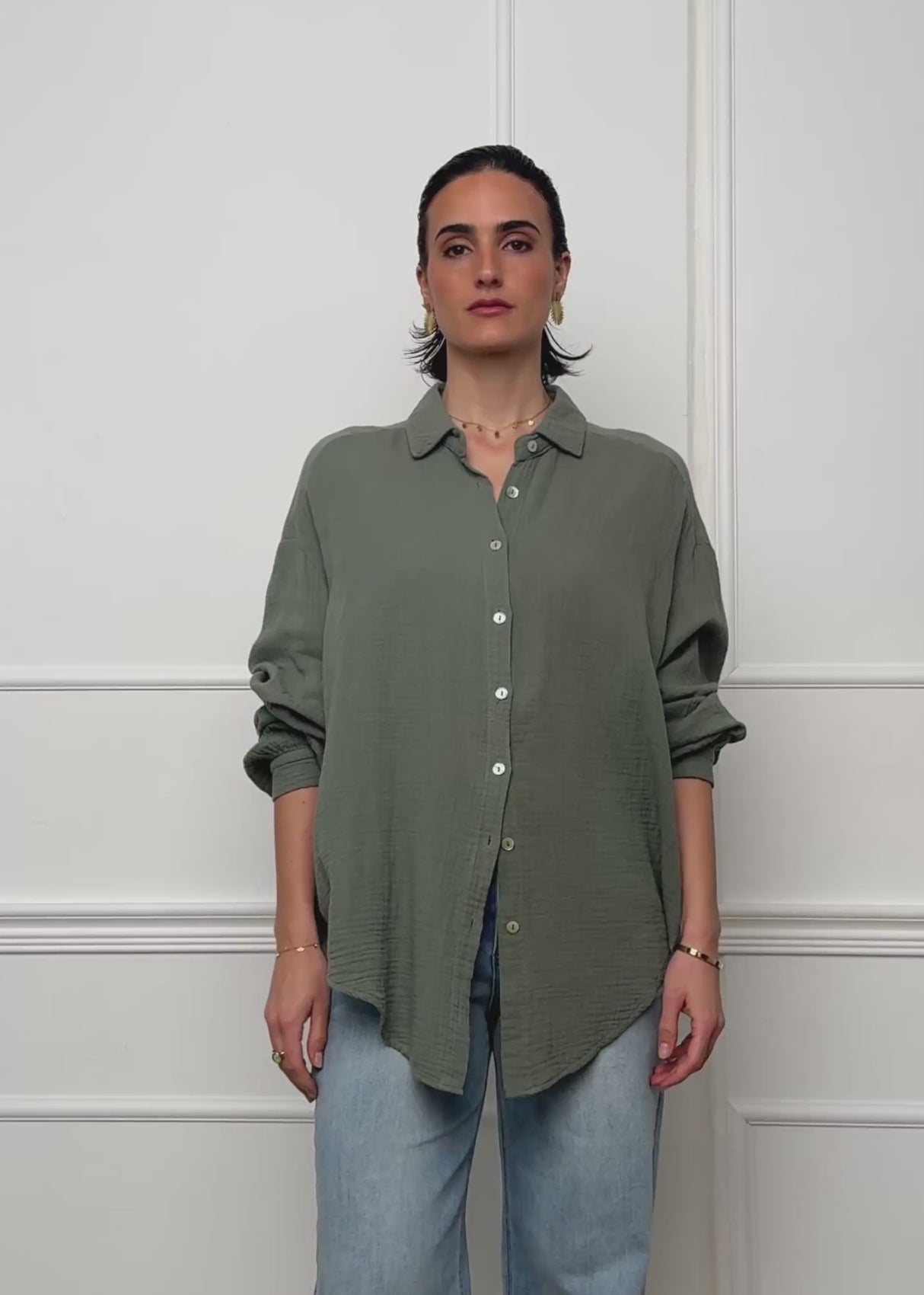 Musselin Bluse oversize, kurz - khaki von SASSYCLASSY