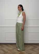 Pants with a wide leg and rüsch details - sage green