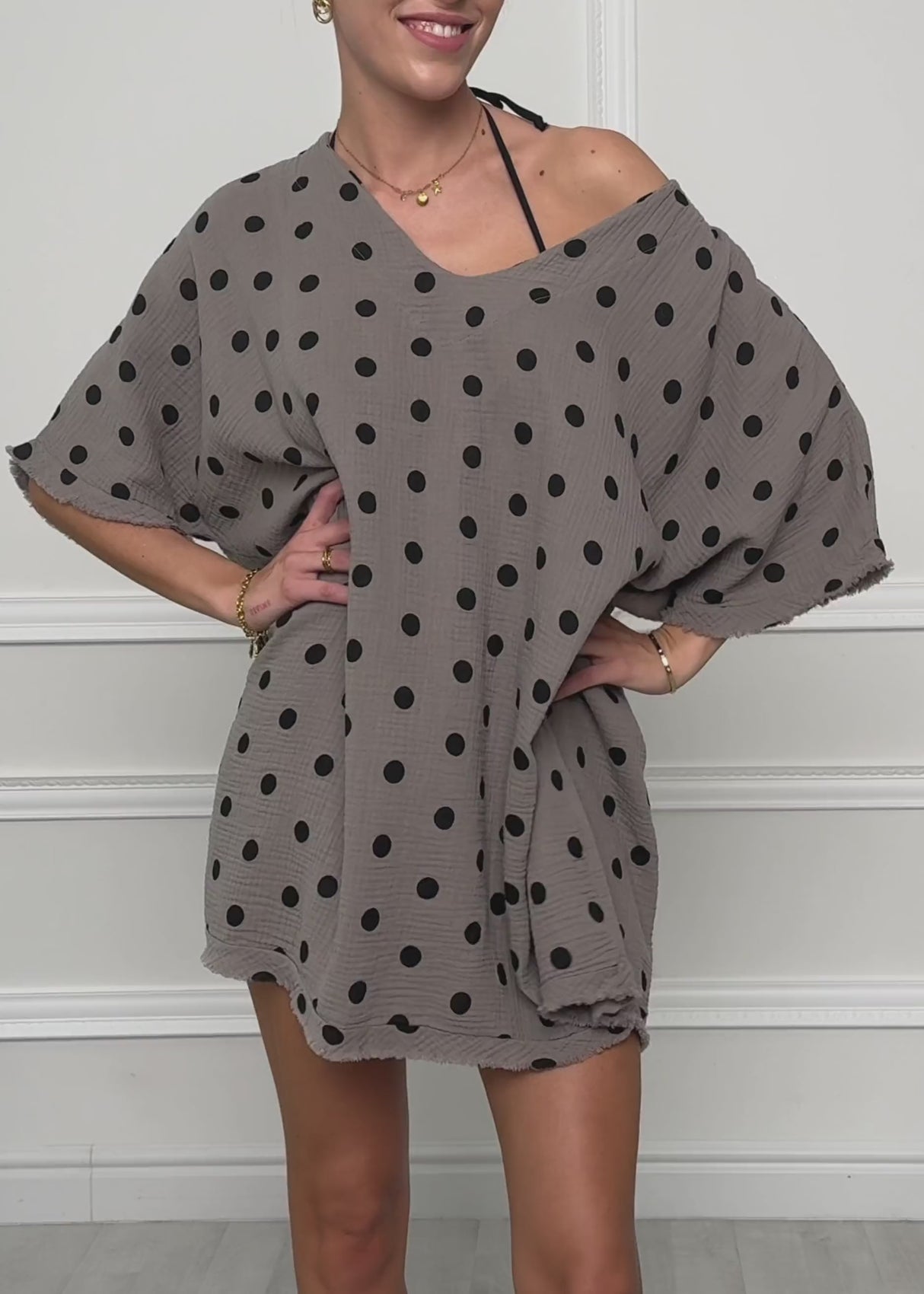 Musselin Tunika mit Punkte-Print - taupe-schwarz von SASSYCLASSY