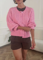 Zopfstrick-Cardigan mit Rundhalsausschnitt - pink