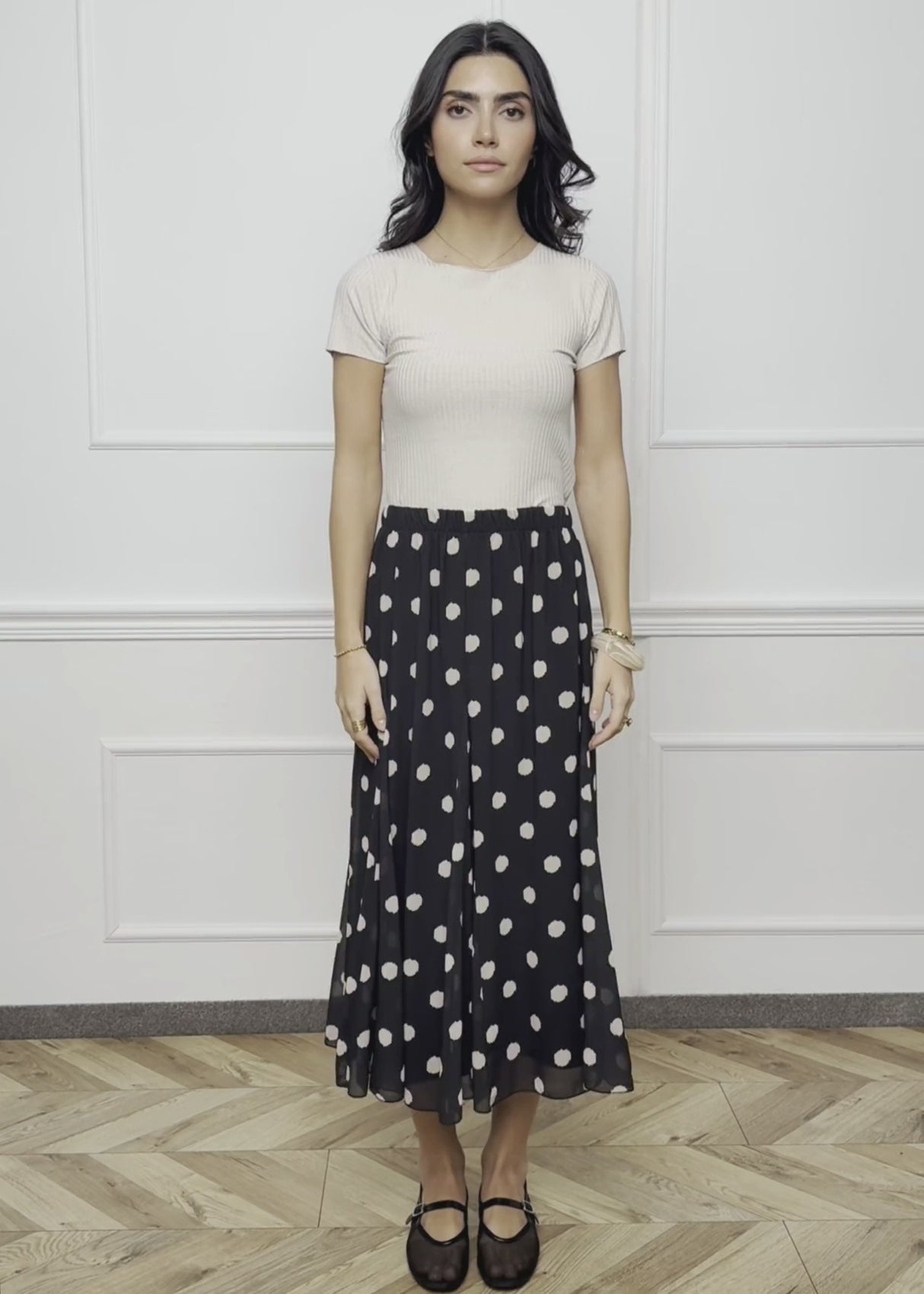 Long chiffon rock with polka dot print - black by SASSYCLASSY