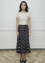Long chiffon rock with polka dot print - black