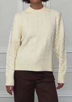 Strickpullover mit Zopfmuster und Kragen - offwhite