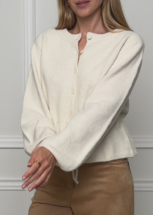 Cardigan with adjustable drawstring - off-white by SASSYCLASSY