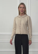 Strickjacke mit Häkelkragen - beige