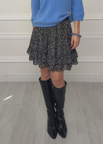 Flounce skirt with ruffles, black