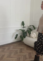 Long chiffon rock with polka dot print - black