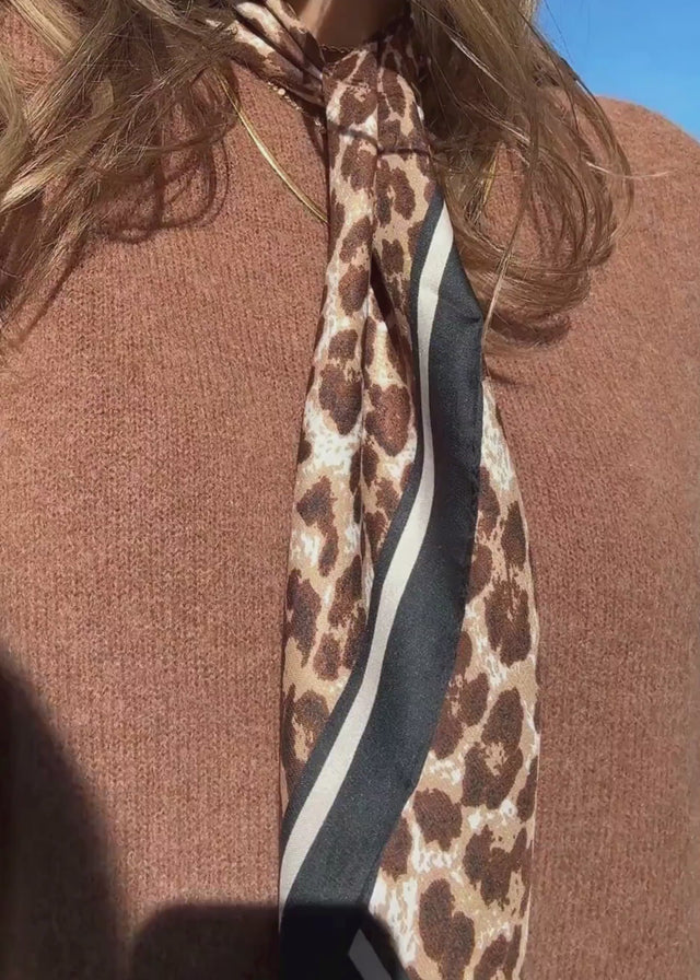 Knit top with alpaca - brown by SASSYCLASSY