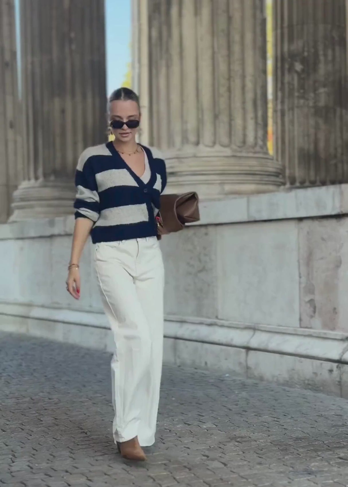 Cardigan mit Blockstreifen und V-Ausschnitt - dunkelblau