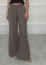 Musselin Hose mit weitem Bein - taupe