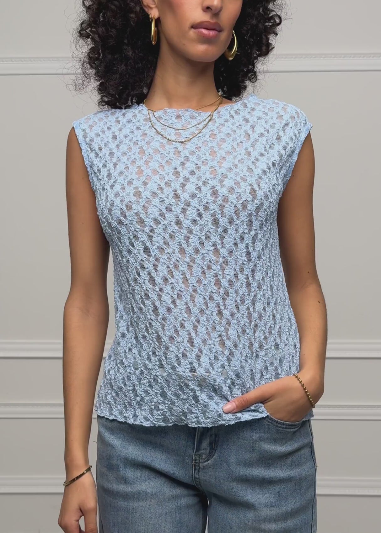 Spitzen-Top - hellblau von SASSYCLASSY