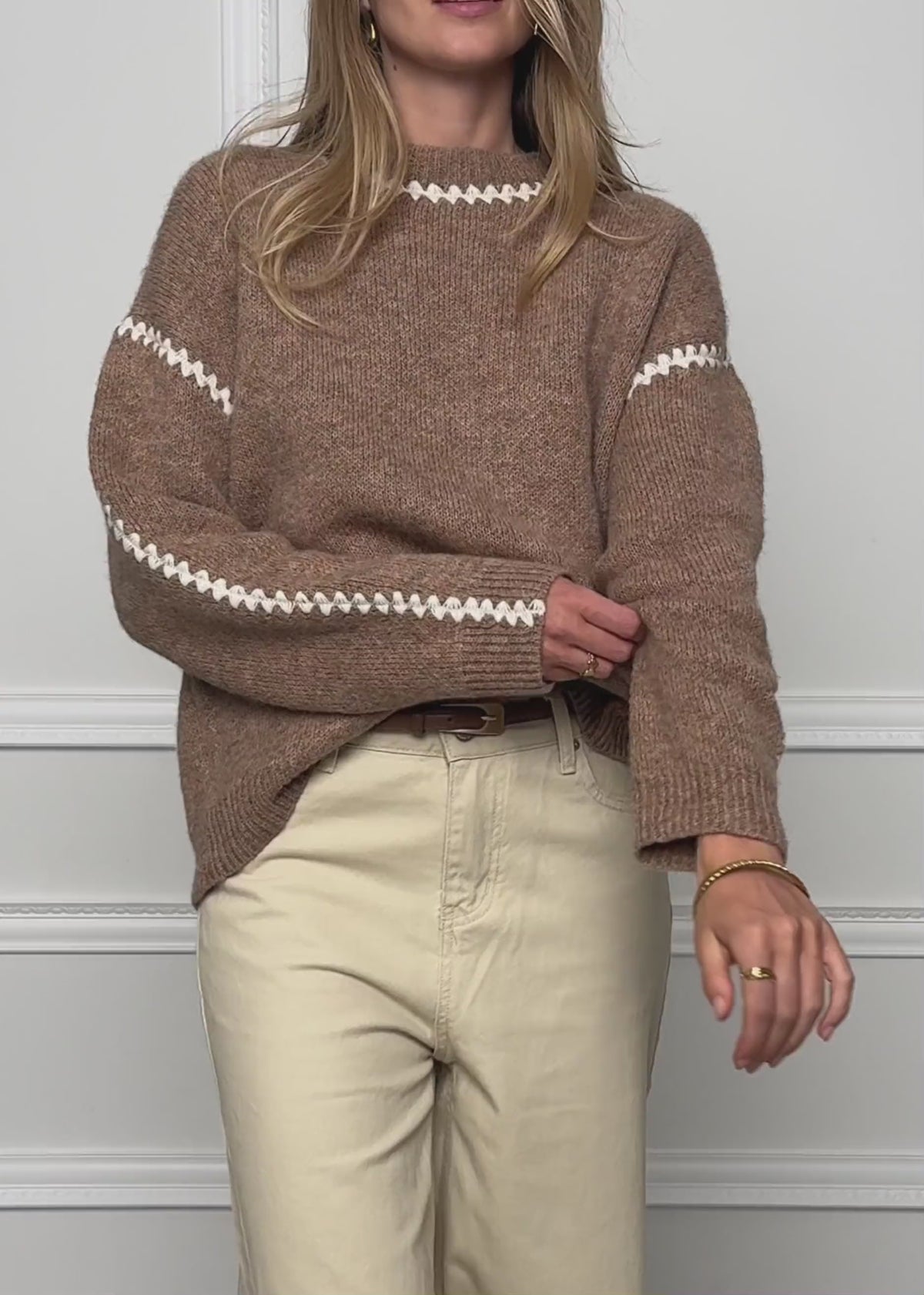 Jumper with decorative stitching and wool blend - brown by SASSYCLASSY