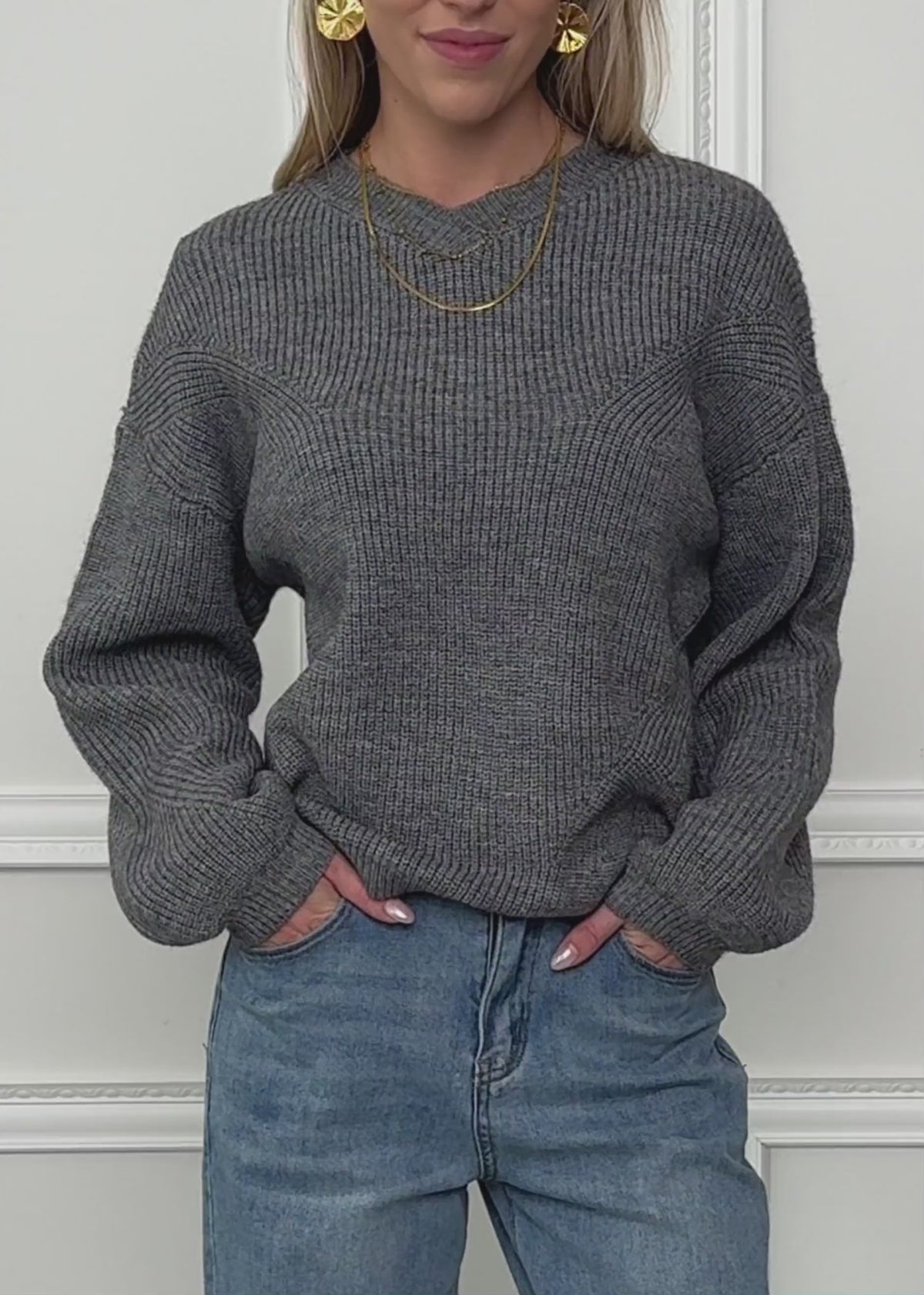 Ribbed knit jumper with a high V-neck - grey by SASSYCLASSY