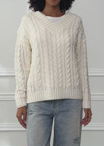 Cable knit jumper with V-neck - off-white