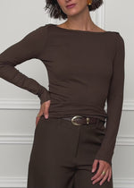 Long-sleeved shirt with boat neck - brown