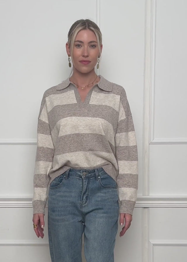 Striped jumper with polo collar - beige-taupe by SASSYCLASSY