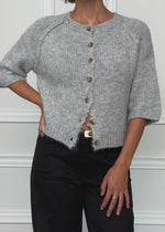 Short sleeve cardigan with outside seams - grey
