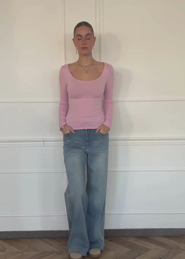 Langarmshirt mit Ausschnitt - rosa von SASSYCLASSY