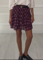 Short flounce skirt with checked pattern - plum