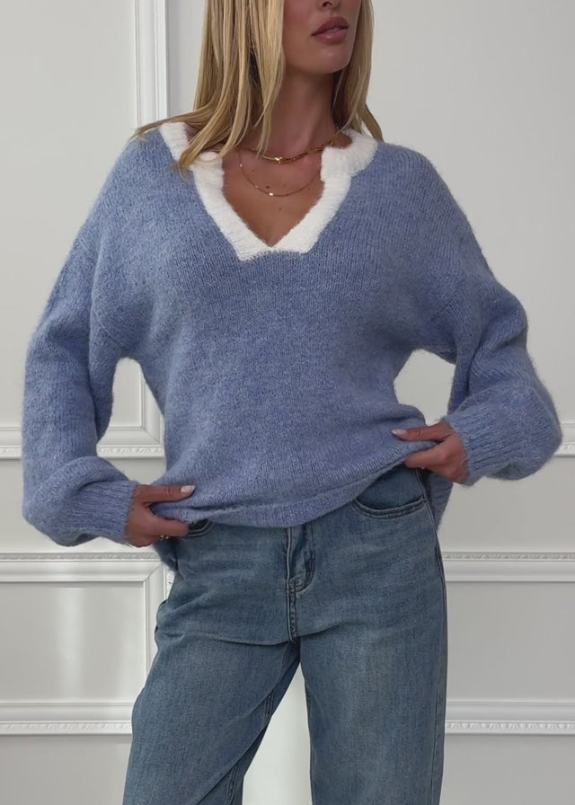 Pullover mit Blende - jeansblau von SASSYCLASSY