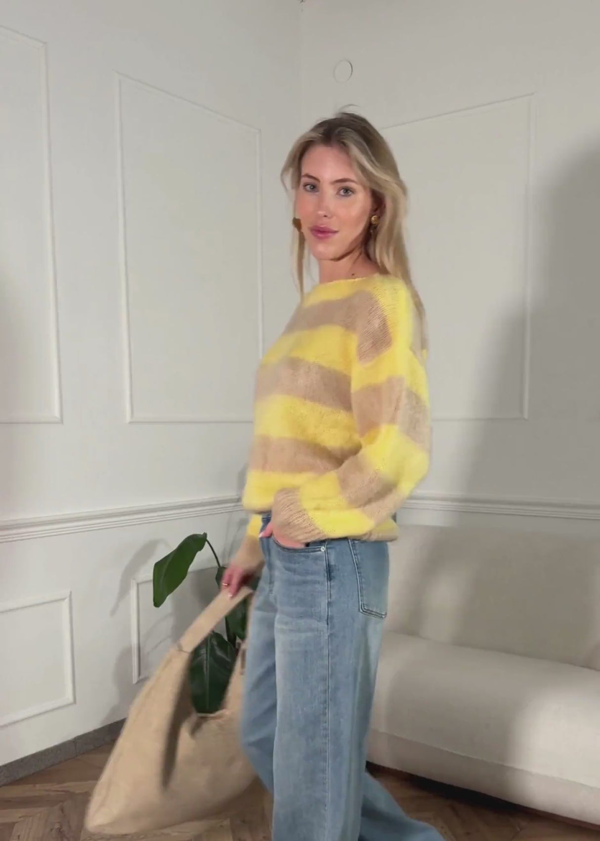 Gestreifter Pullover - gelb-beige