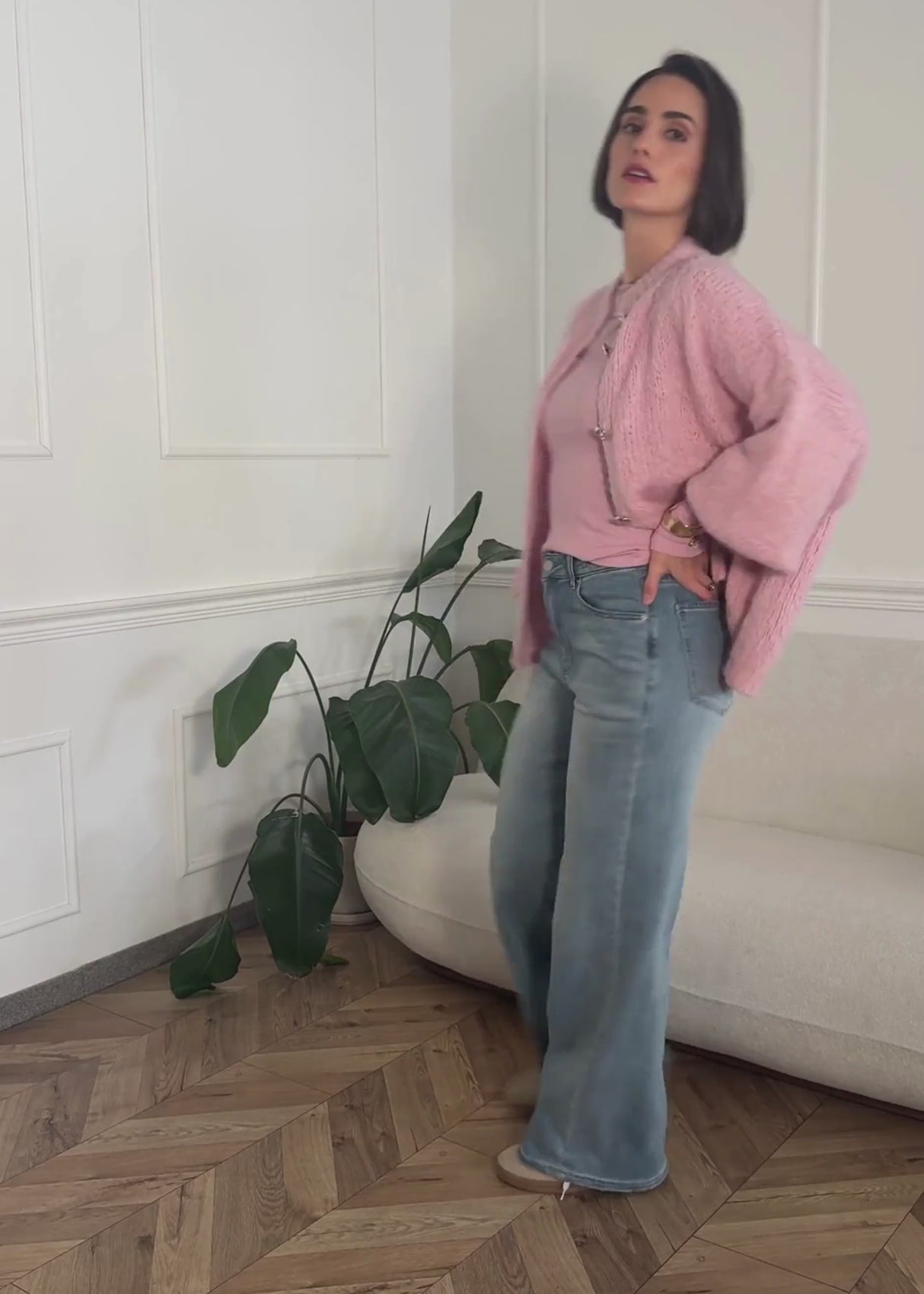 Long-sleeved shirt with boat neckline - dusky pink by SASSYCLASSY