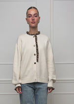 Cardigan mit Rüschen im Leo-Print - offwhite