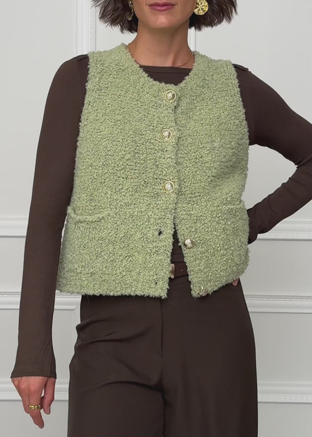 Bouclé-Weste mit Taschen - grün von SASSYCLASSY