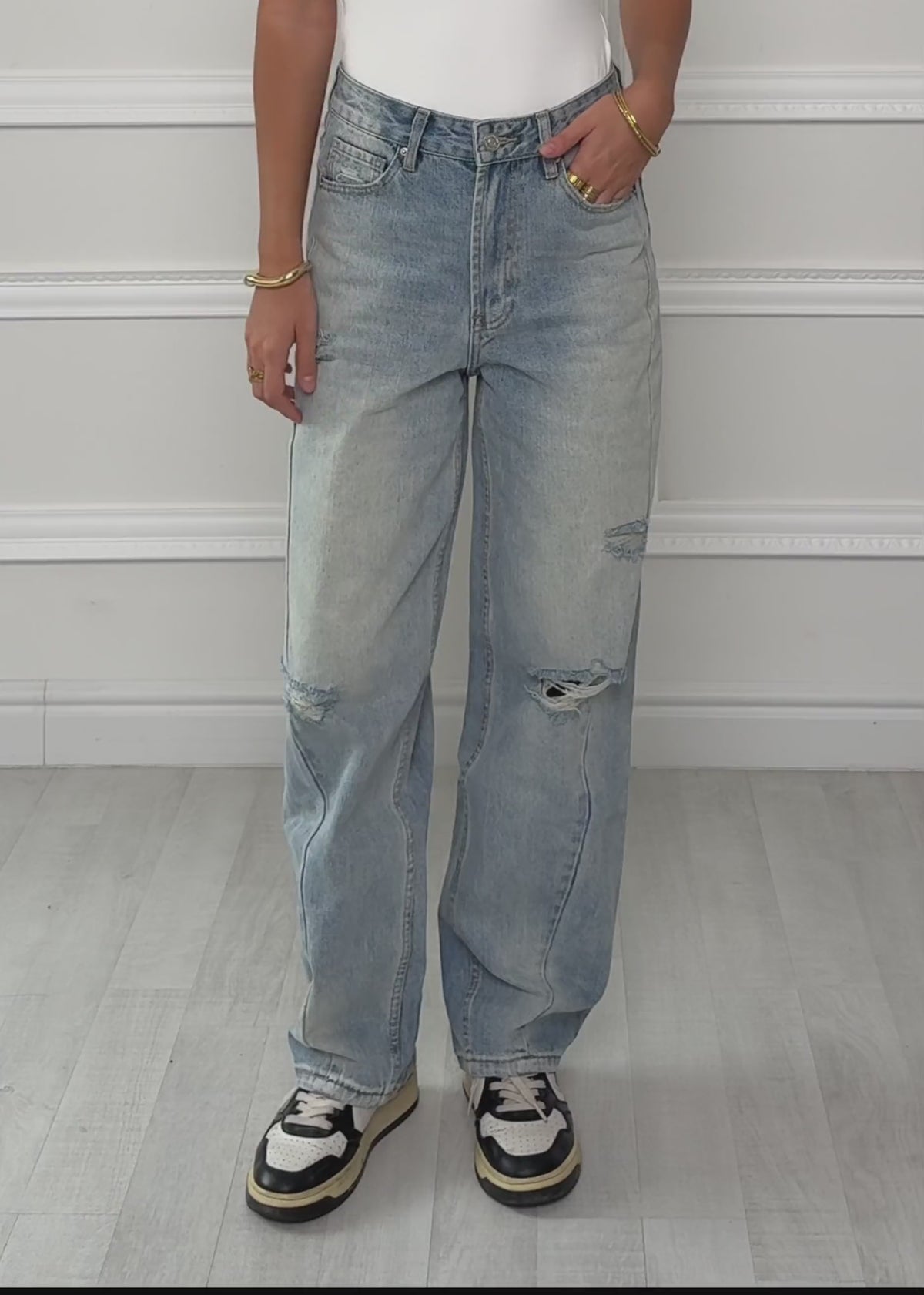 High Waist Jeans im Destroyed-Look - blau von SASSYCLASSY