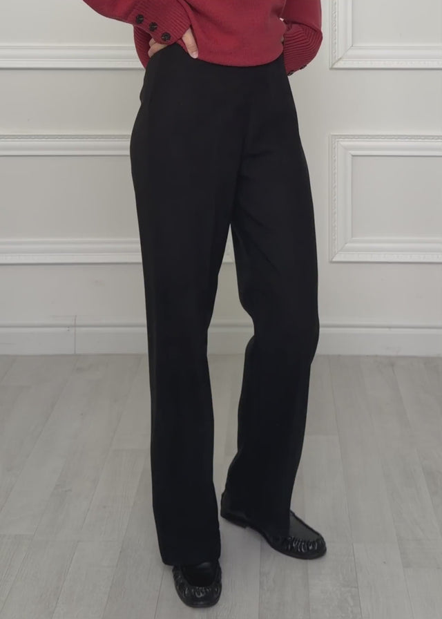 Straight-Leg-Hose mit Bügelfalte - schwarz von SASSYCLASSY