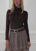 Long-sleeved top with roll neck - brown