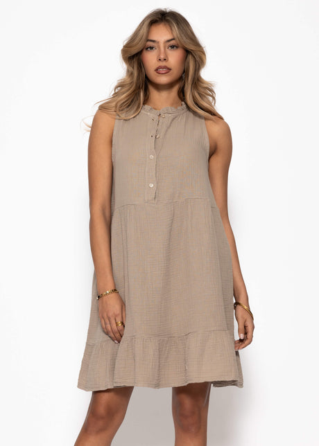 Ärmelloses Musselin Kleid mit Volants - taupe by SASSYCLASSY