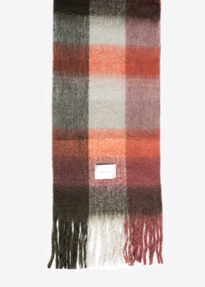 Karierter flauschiger Schal - grau-lachs