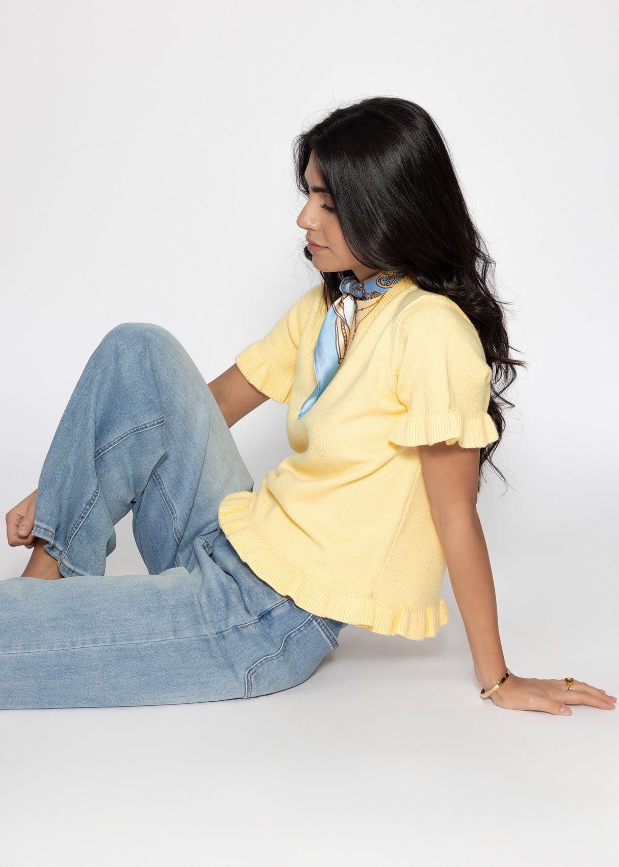Kurzarm-Pullover mit Volants - buttergelb