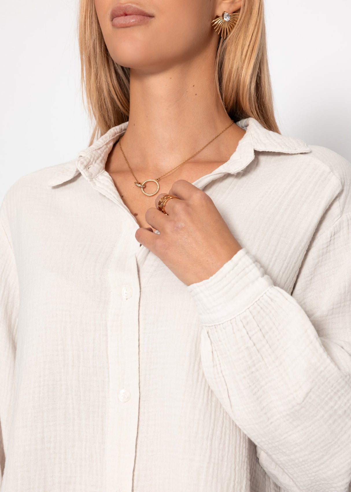 Kurze oversize Musselin Bluse - hellbeige