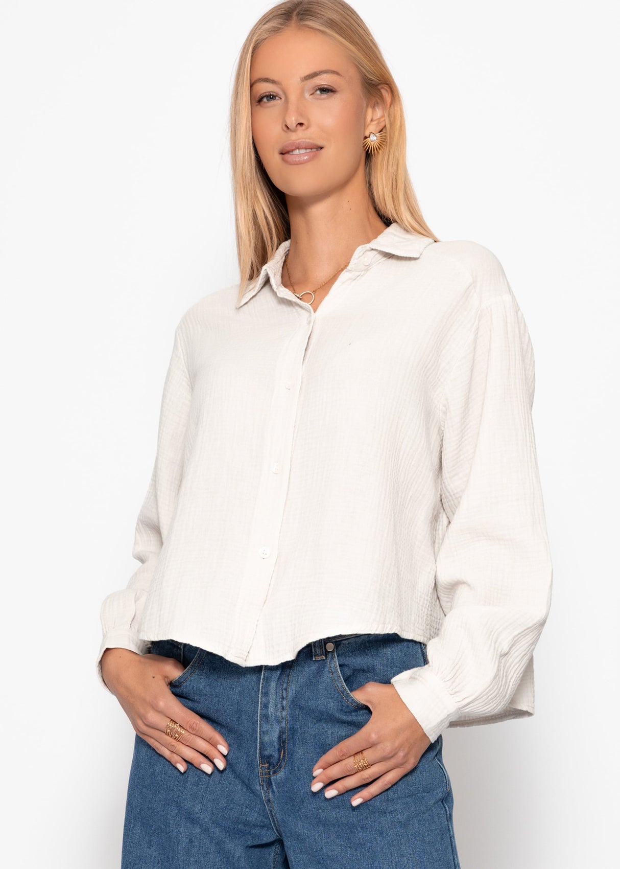 Kurze oversize Musselin Bluse - hellbeige