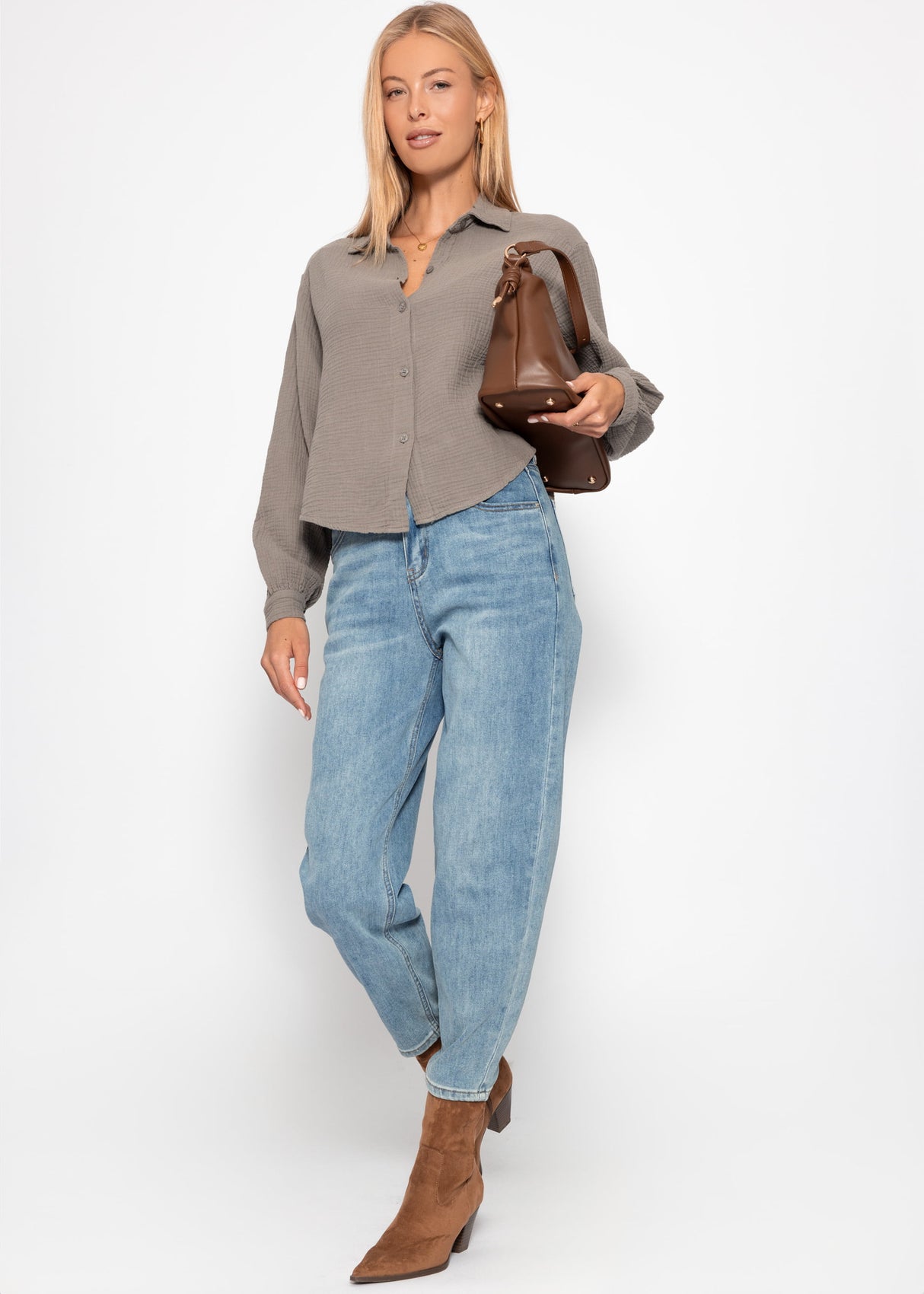 Kurze oversize Musselin Bluse - taupe