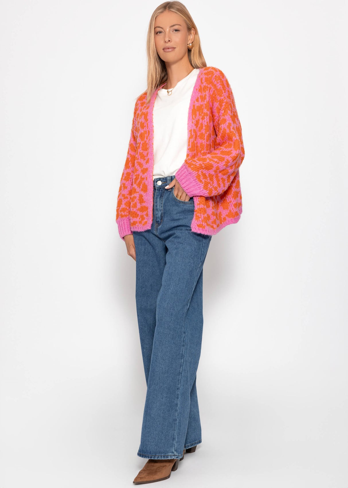 Kurzer Cardigan mit Leo-Print - pink-orange