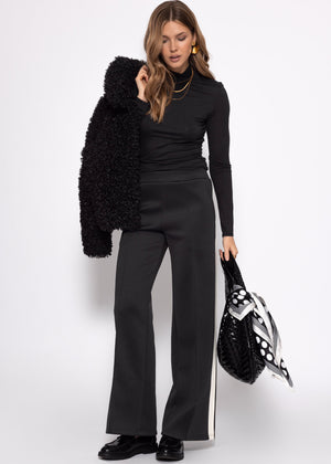 Long-sleeved turtleneck shirt - black