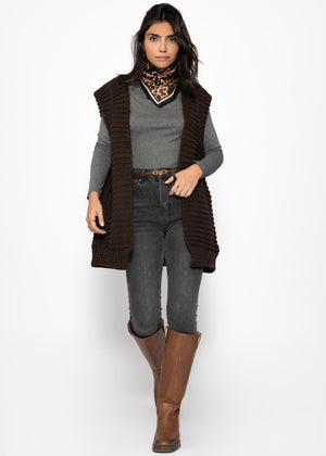 Long sleeveless knit vest with structured shoulders - brown