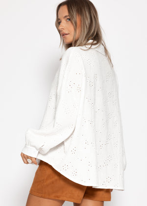 Musselin blouse with hole embroidery - off-white