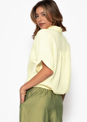 Musselin blouse with a pull tape - butter yellow