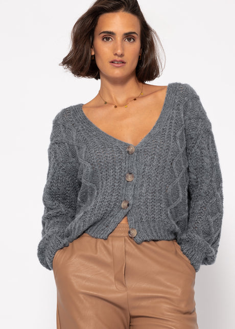 Oversize Strickjacke mit Zopfmuster - dunkelgrau von SASSYCLASSY